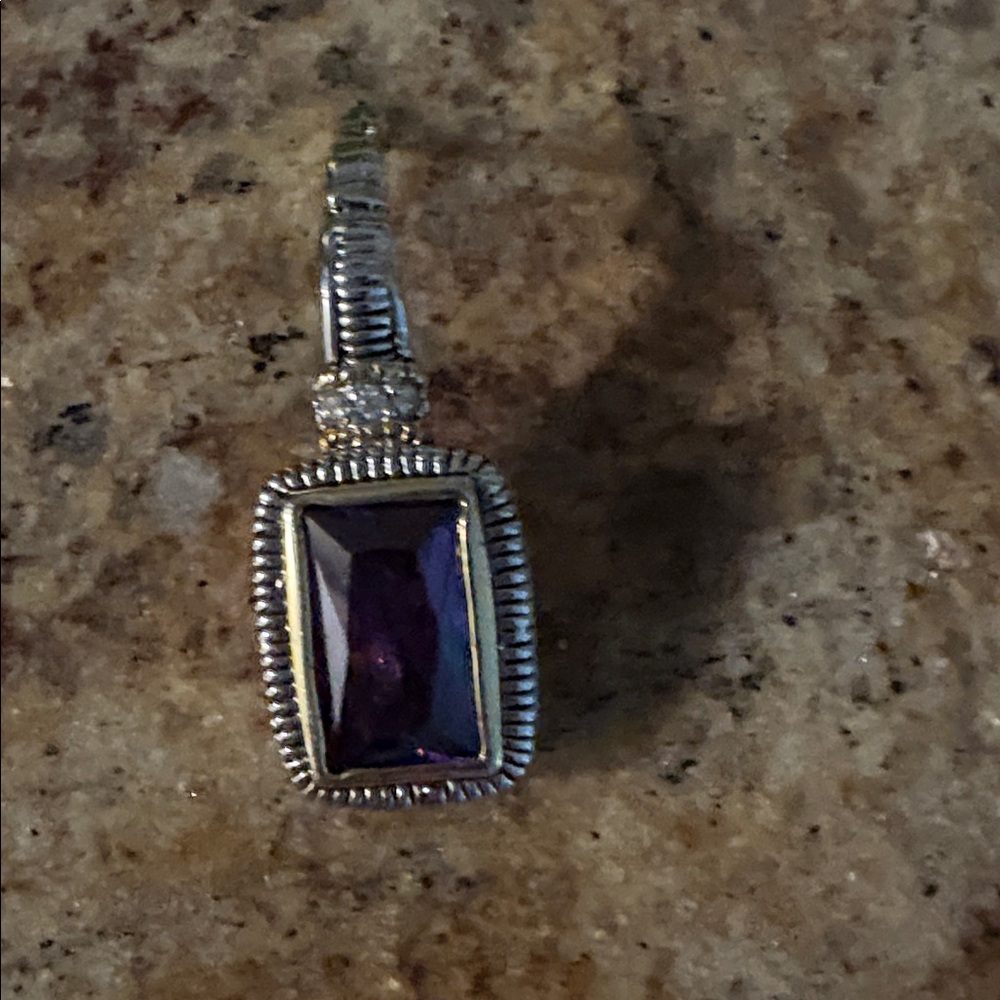 Elegant Purple Gemstone Pendant